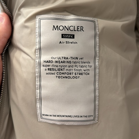 Monclair light jacket - Picture 6 of 7